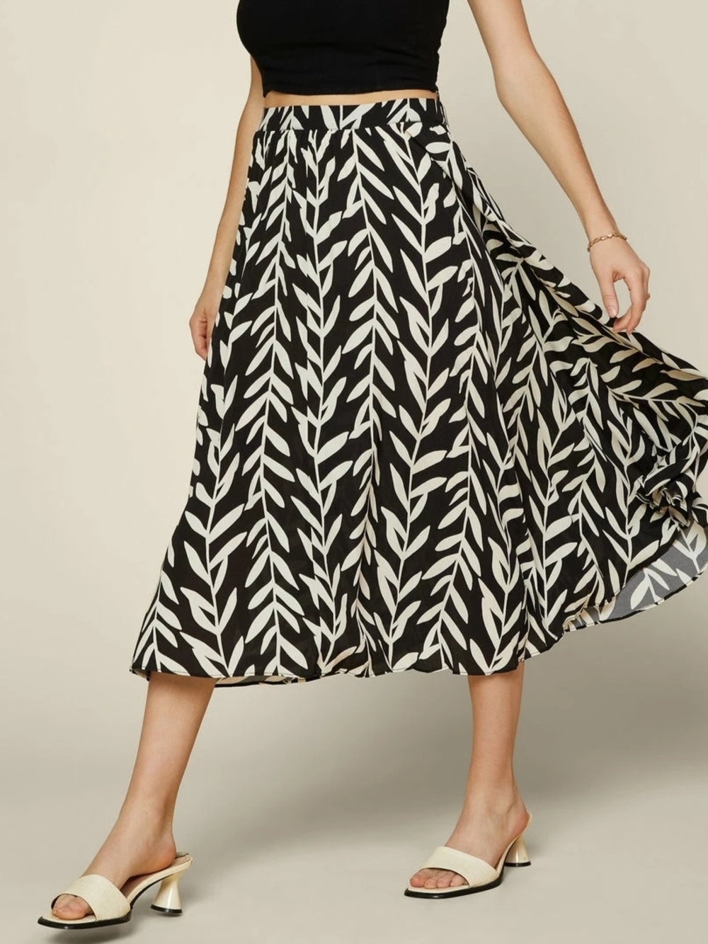 Skies Are Blue Womens Botanical Pleated Midi Skirt; Size XS